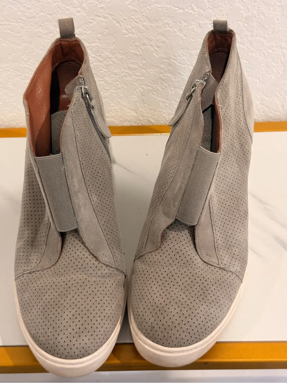 Paolo Light Gray‎ Suede Perforated Wedge Sneakers